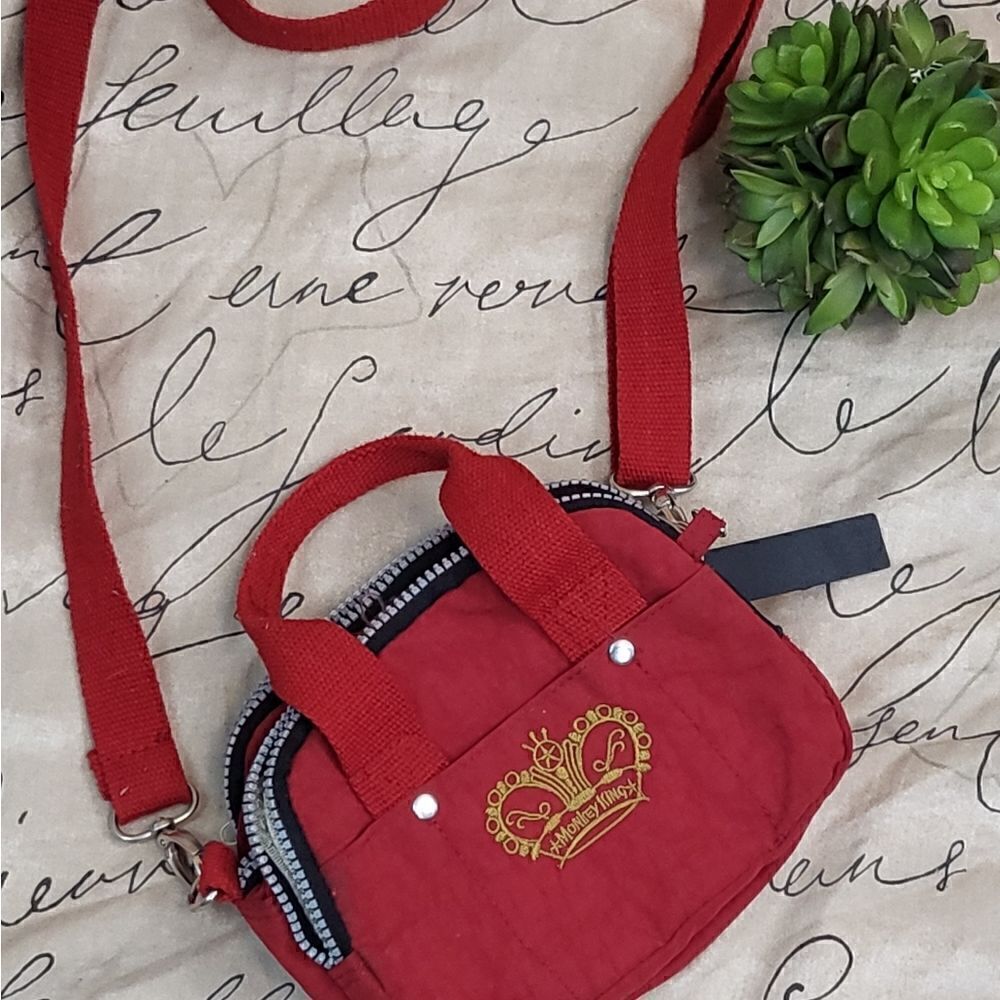 MonkeyโKingย purseโโ